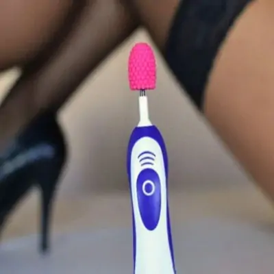 electric-toothbrush-as-a-butt-plug