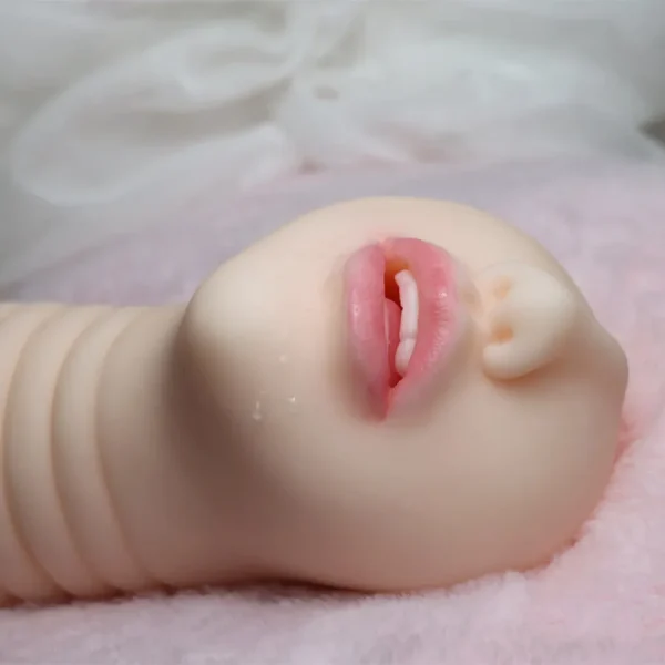 Flesh Mouth Sex Toy Lifelike Oral Pleasure