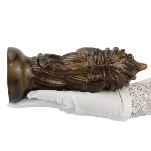 Alien Facehugger Dildo - Girthy Design 3 Sizes