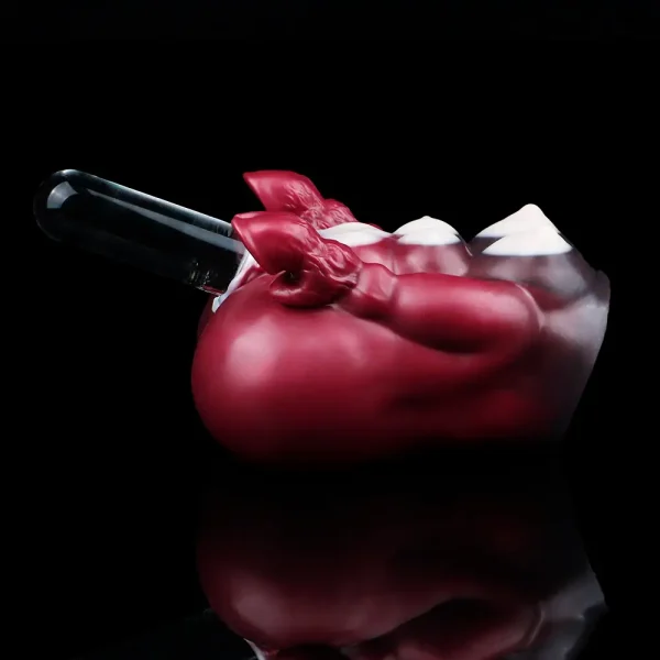 Bull Queen - Fantasy Red Male Masturbator