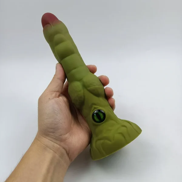 Sil - Predatory Gaze Thrusting Dildo 9 Inches