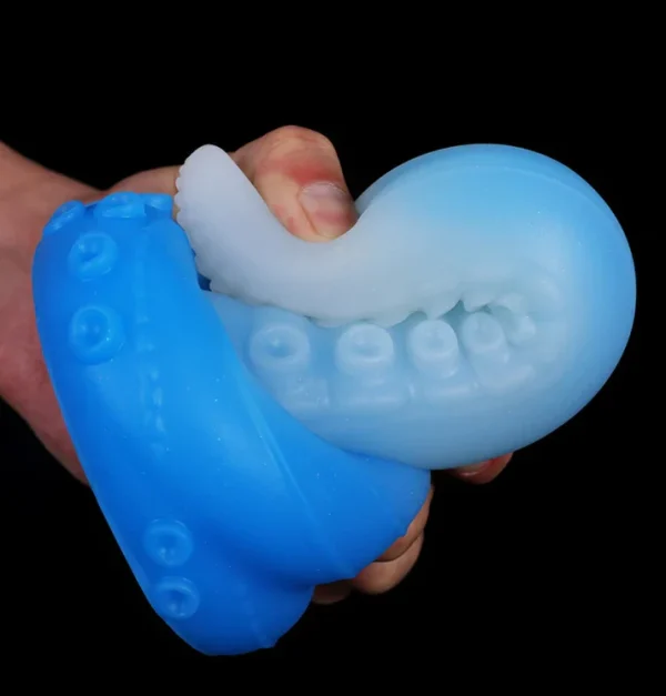 Luminous Octopus - Beginner Dildo 7 Inches