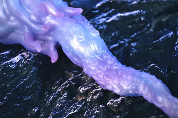 Arctic Octopus - Extra Long Tentacle Dildo 3 Sizes