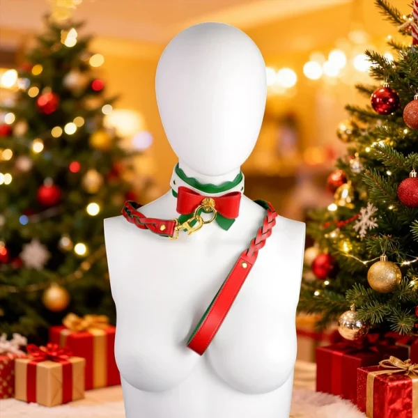 Christmas Theme Bondage Collar With Leash